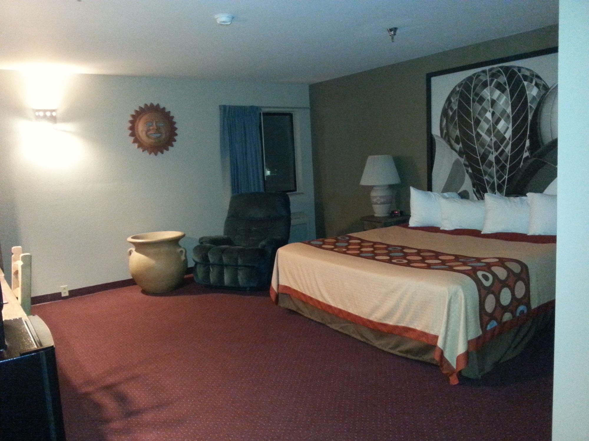 Super 8 By Wyndham Taos