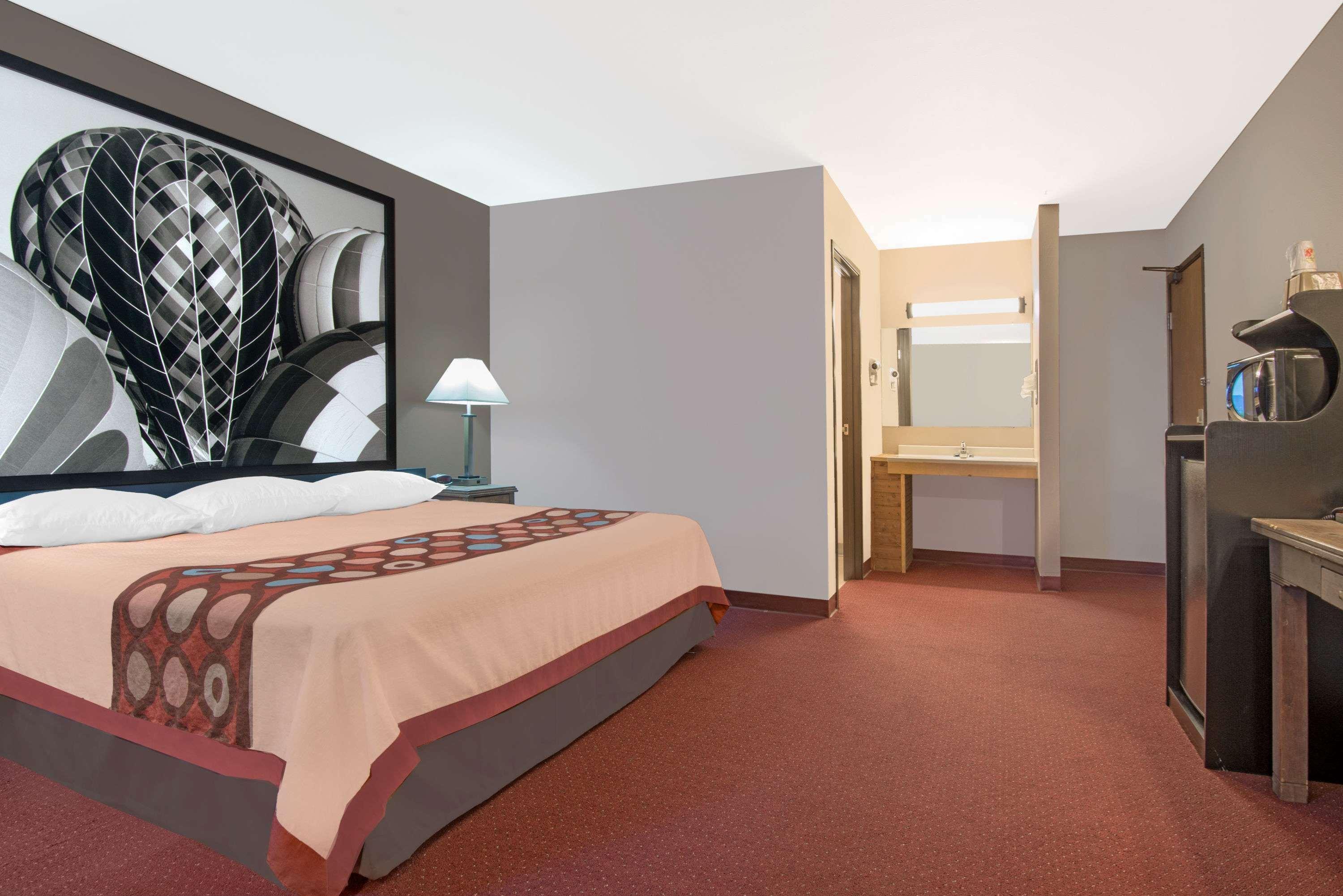 Super 8 By Wyndham 3* Taos