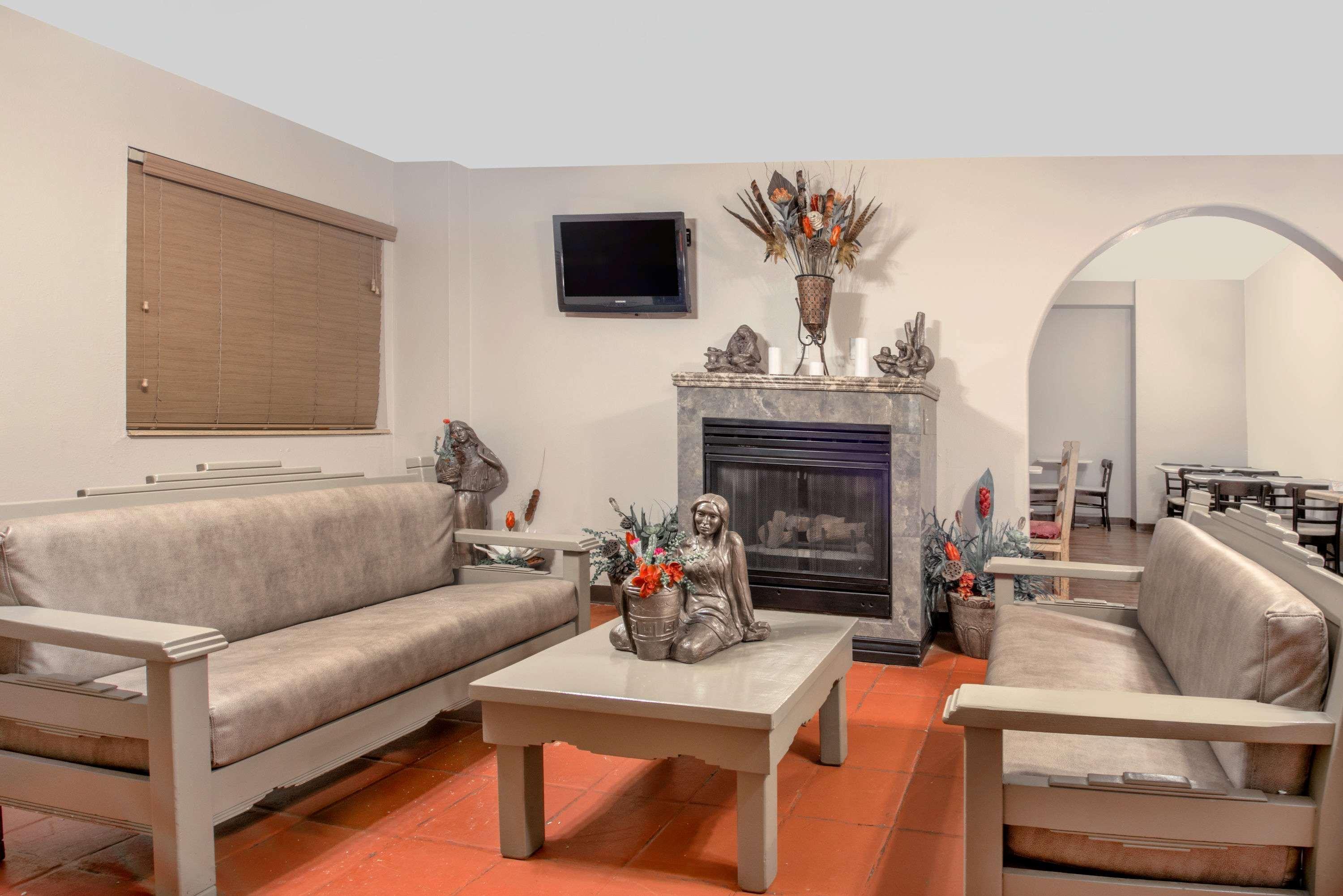 Super 8 By Wyndham 3*