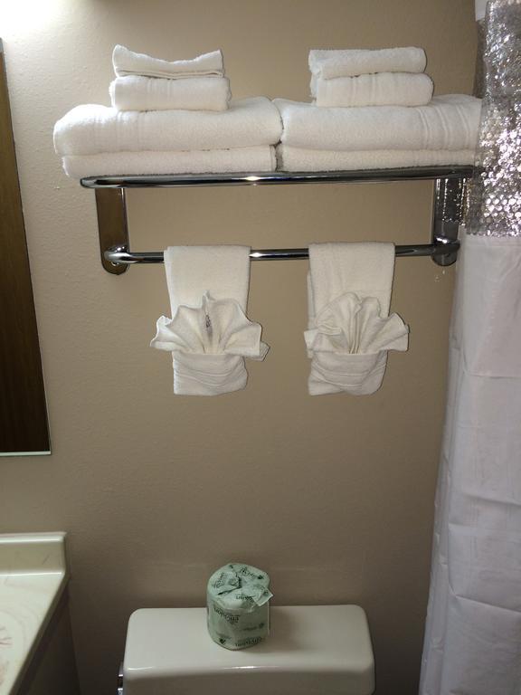 Super 8 By Wyndham Hotel 3*