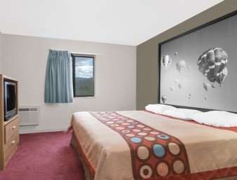 Super 8 By Wyndham Taos